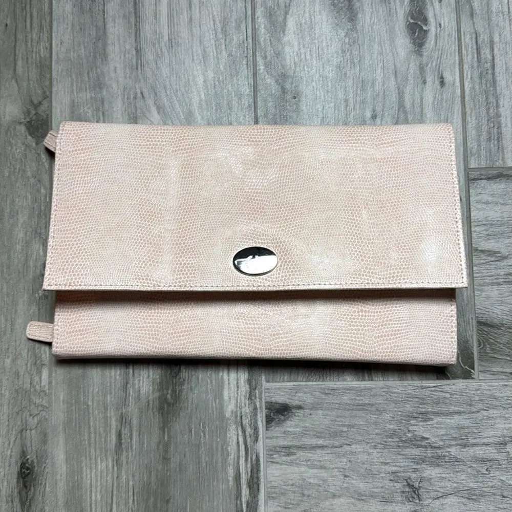 Pottery Barn Wolf Ladies Light Pink Fold-Over Closure Jewelry Portfolio